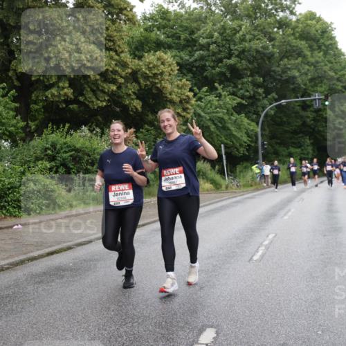 14.06.2026 - REWE Women's Run Jannik Wohlers http://msf.ph/oto/9796691 14.06.2026 09:59:16 Laufen 10787, 10788 meine-sportfotos.de