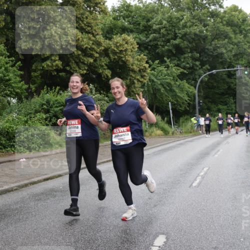 14.06.2026 - REWE Women's Run Jannik Wohlers http://msf.ph/oto/9796698 14.06.2026 09:59:16 Laufen 10788, 10787, 7 meine-sportfotos.de