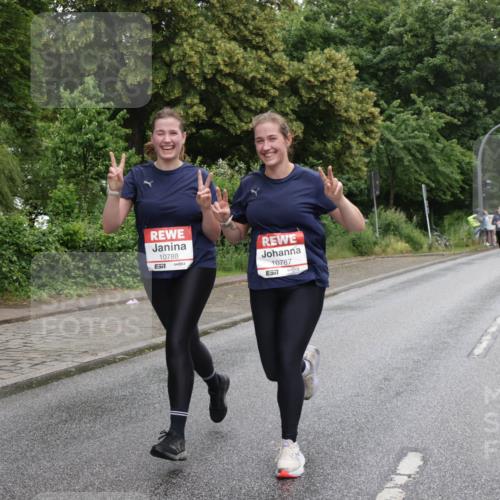 14.06.2026 - REWE Women's Run Jannik Wohlers http://msf.ph/oto/9796709 14.06.2026 09:59:16 Laufen 10788, 57, 10787, 57 meine-sportfotos.de