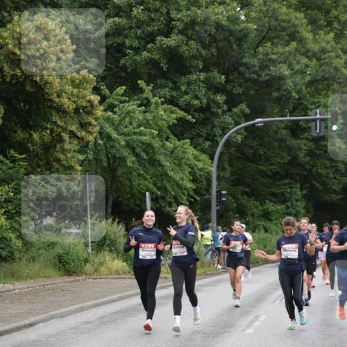 14.06.2026 - REWE Women's Run Jannik Wohlers http://msf.ph/oto/9796732 14.06.2026 09:59:21 Laufen 11107 meine-sportfotos.de