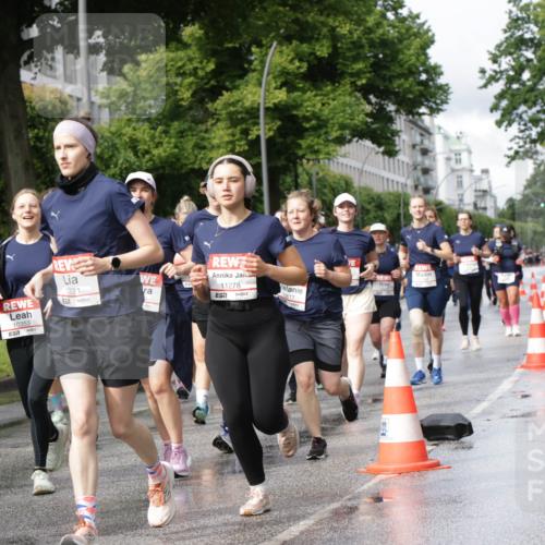 14.06.2026 - REWE Women's Run Jannik Wohlers http://msf.ph/oto/9796773 14.06.2026 09:10:58 Laufen 11278, 10221, 10617, 10353 meine-sportfotos.de