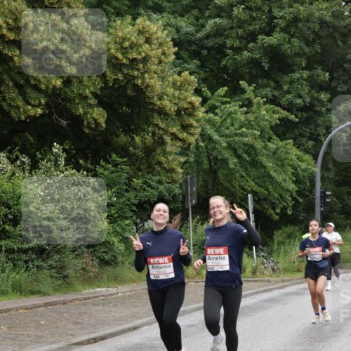 14.06.2026 - REWE Women's Run Jannik Wohlers http://msf.ph/oto/9796774 14.06.2026 09:59:23 Laufen 10222, 11107 meine-sportfotos.de
