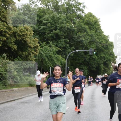 14.06.2026 - REWE Women's Run Jannik Wohlers http://msf.ph/oto/9796805 14.06.2026 09:59:28 Laufen 11027 meine-sportfotos.de