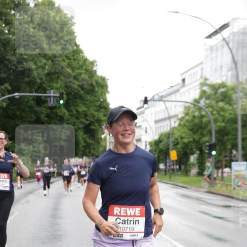 14.06.2026 - REWE Women's Run Jannik Wohlers http://msf.ph/oto/9796831 14.06.2026 09:59:30 Laufen 0544, 10719 meine-sportfotos.de