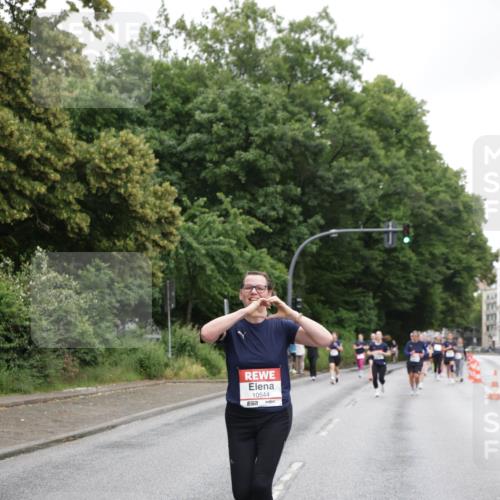 14.06.2026 - REWE Women's Run Jannik Wohlers http://msf.ph/oto/9796836 14.06.2026 09:59:31 Laufen 10544, 57 meine-sportfotos.de