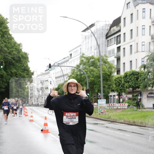 14.06.2026 - REWE Women's Run Jannik Wohlers http://msf.ph/oto/9796851 14.06.2026 09:59:32 Laufen 11482, 7 meine-sportfotos.de