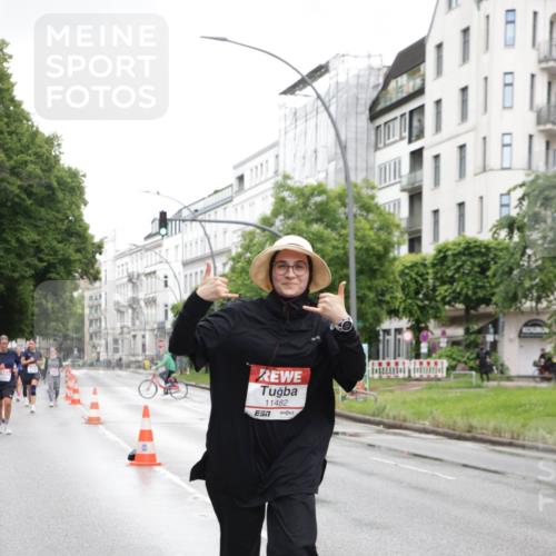 14.06.2026 - REWE Women's Run Jannik Wohlers http://msf.ph/oto/9796857 14.06.2026 09:59:32 Laufen 11482 meine-sportfotos.de