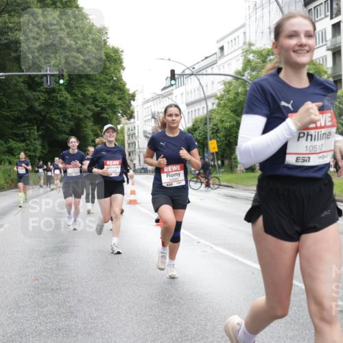 14.06.2026 - REWE Women's Run Jannik Wohlers http://msf.ph/oto/9796895 14.06.2026 09:59:40 Laufen 10583, 10512, 7 meine-sportfotos.de