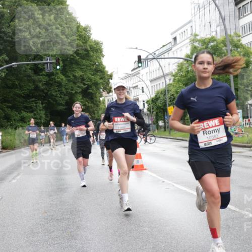 14.06.2026 - REWE Women's Run Jannik Wohlers http://msf.ph/oto/9796905 14.06.2026 09:59:41 Laufen 11452, 57, 10583, 7 meine-sportfotos.de