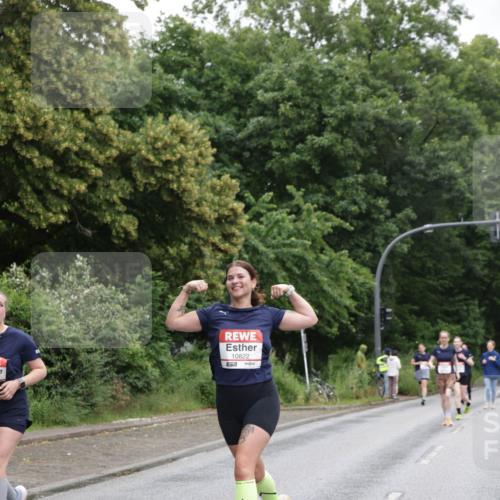 14.06.2026 - REWE Women's Run Jannik Wohlers http://msf.ph/oto/9796935 14.06.2026 09:59:46 Laufen 10822, 57 meine-sportfotos.de