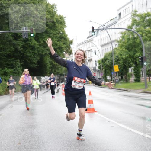 14.06.2026 - REWE Women's Run Jannik Wohlers http://msf.ph/oto/9796977 14.06.2026 09:59:51 Laufen 11043, 10409, 57 meine-sportfotos.de