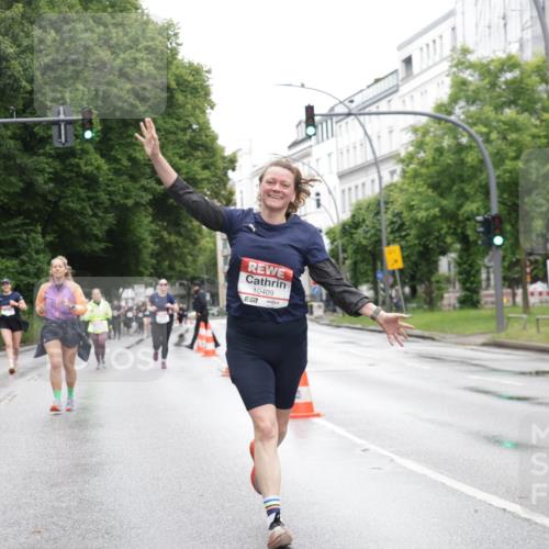 14.06.2026 - REWE Women's Run Jannik Wohlers http://msf.ph/oto/9796986 14.06.2026 09:59:52 Laufen 10409, 7 meine-sportfotos.de