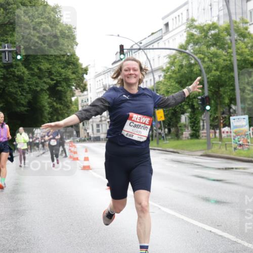 14.06.2026 - REWE Women's Run Jannik Wohlers http://msf.ph/oto/9796998 14.06.2026 09:59:52 Laufen 10409, 57 meine-sportfotos.de