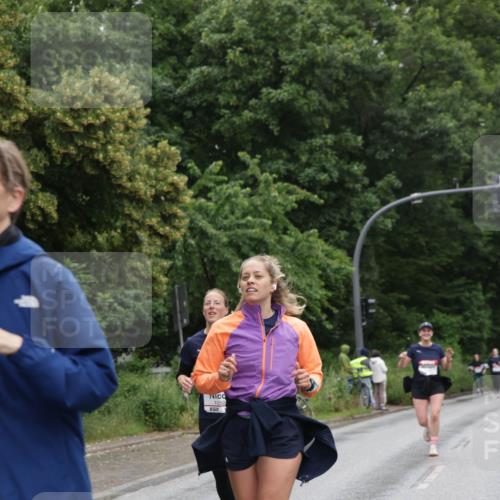 14.06.2026 - REWE Women's Run Jannik Wohlers http://msf.ph/oto/9797012 14.06.2026 09:59:55 Laufen 1052 meine-sportfotos.de