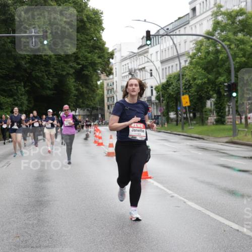 14.06.2026 - REWE Women's Run Jannik Wohlers http://msf.ph/oto/9797101 14.06.2026 10:00:09 Laufen 11305, 1, 1010 meine-sportfotos.de