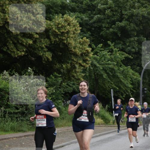 14.06.2026 - REWE Women's Run Jannik Wohlers http://msf.ph/oto/9797172 14.06.2026 10:00:16 Laufen 10674, 10675, 57 meine-sportfotos.de