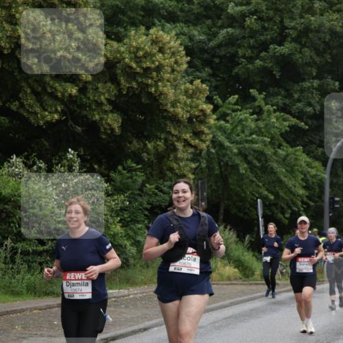 14.06.2026 - REWE Women's Run Jannik Wohlers http://msf.ph/oto/9797177 14.06.2026 10:00:16 Laufen 10674, 57, 10675, 7 meine-sportfotos.de