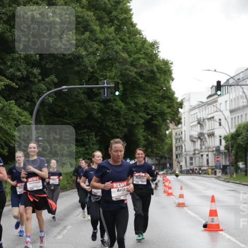 14.06.2026 - REWE Women's Run Jannik Wohlers http://msf.ph/oto/9797200 14.06.2026 10:00:19 Laufen 1004, 11081 meine-sportfotos.de