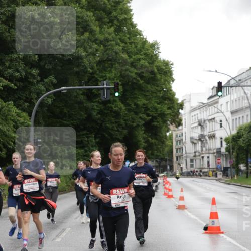 14.06.2026 - REWE Women's Run Jannik Wohlers http://msf.ph/oto/9797202 14.06.2026 10:00:19 Laufen 10050, 11081 meine-sportfotos.de