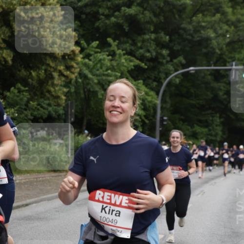 14.06.2026 - REWE Women's Run Jannik Wohlers http://msf.ph/oto/9797245 14.06.2026 10:00:22 Laufen 10049 meine-sportfotos.de