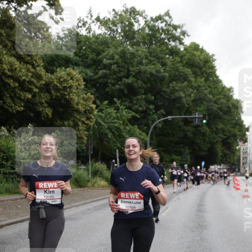 14.06.2026 - REWE Women's Run Jannik Wohlers http://msf.ph/oto/9797257 14.06.2026 10:00:24 Laufen 10705, 10199 meine-sportfotos.de