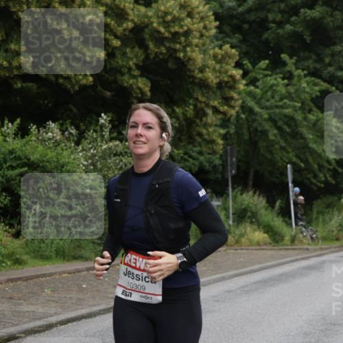 14.06.2026 - REWE Women's Run Jannik Wohlers http://msf.ph/oto/9797297 14.06.2026 10:00:27 Laufen 10309 meine-sportfotos.de