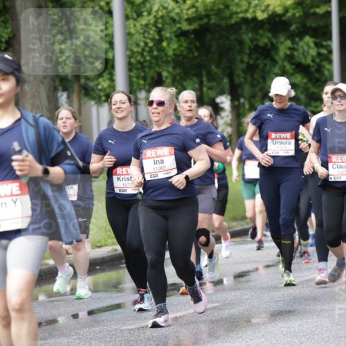 14.06.2026 - REWE Women's Run Jannik Wohlers http://msf.ph/oto/9797358 14.06.2026 09:11:36 Laufen 1042, 7, 1079, 7, 11062, 7, 10079, 5, 10652, 10360, 657 meine-sportfotos.de