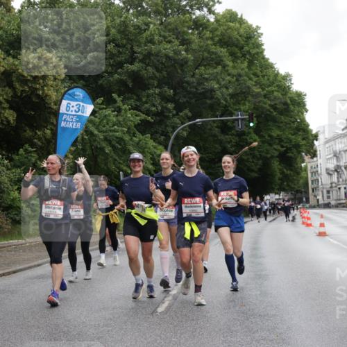 14.06.2026 - REWE Women's Run Jannik Wohlers http://msf.ph/oto/9797378 14.06.2026 10:00:40 Laufen 10761, 6, 30, 11114, 10880, 11214 meine-sportfotos.de