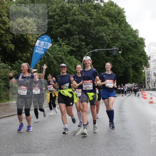 14.06.2026 - REWE Women's Run Jannik Wohlers http://msf.ph/oto/9797385 14.06.2026 10:00:40 Laufen 10761, 11114, 6, 30, 10581, 10880, 11211 meine-sportfotos.de