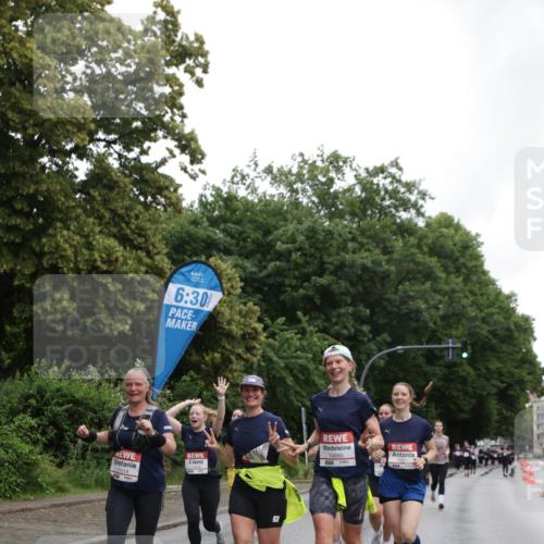 14.06.2026 - REWE Women's Run Jannik Wohlers http://msf.ph/oto/9797388 14.06.2026 10:00:41 Laufen 6, 30, 10880, 11114, 57 meine-sportfotos.de