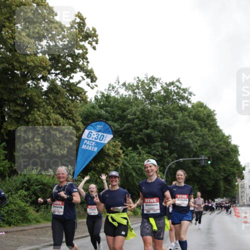 14.06.2026 - REWE Women's Run Jannik Wohlers http://msf.ph/oto/9797392 14.06.2026 10:00:41 Laufen 6, 30, 10880 meine-sportfotos.de