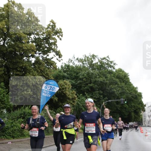 14.06.2026 - REWE Women's Run Jannik Wohlers http://msf.ph/oto/9797398 14.06.2026 10:00:41 Laufen 6, 30, 11114, 10880 meine-sportfotos.de