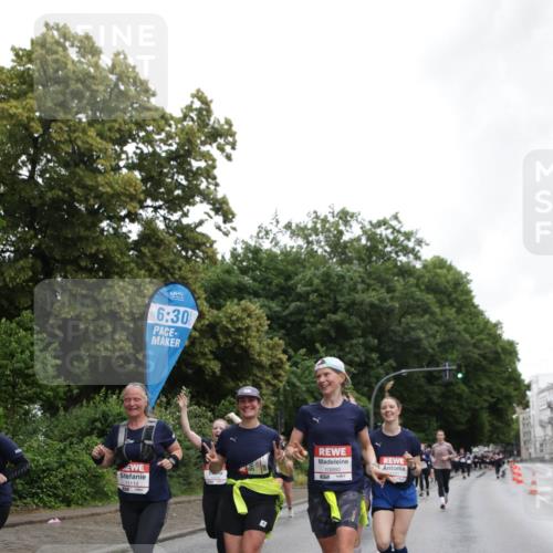 14.06.2026 - REWE Women's Run Jannik Wohlers http://msf.ph/oto/9797400 14.06.2026 10:00:41 Laufen 6, 30, 11114, 10880, 7 meine-sportfotos.de