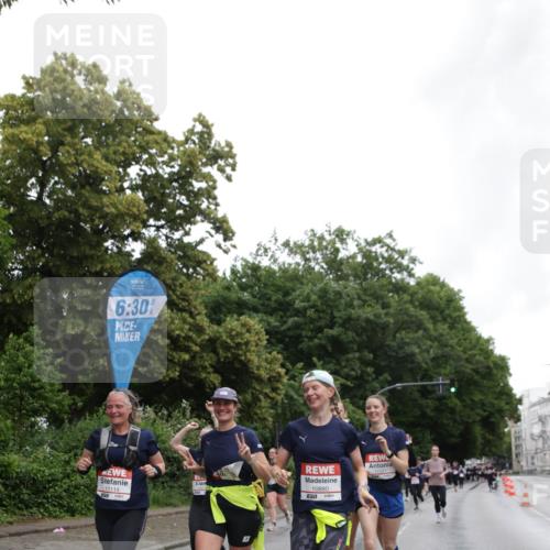 14.06.2026 - REWE Women's Run Jannik Wohlers http://msf.ph/oto/9797405 14.06.2026 10:00:42 Laufen 6, 30, 11114, 10880 meine-sportfotos.de