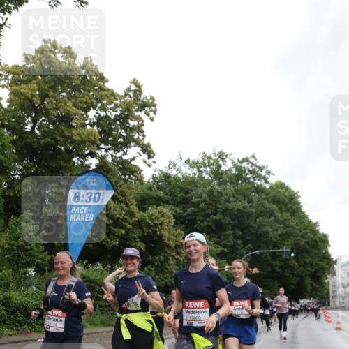 14.06.2026 - REWE Women's Run Jannik Wohlers http://msf.ph/oto/9797411 14.06.2026 10:00:42 Laufen 6, 30, 11114, 10880, 57 meine-sportfotos.de