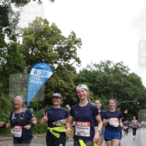 14.06.2026 - REWE Women's Run Jannik Wohlers http://msf.ph/oto/9797422 14.06.2026 10:00:42 Laufen 11114, 6, 30, 10880, 7, 11121 meine-sportfotos.de