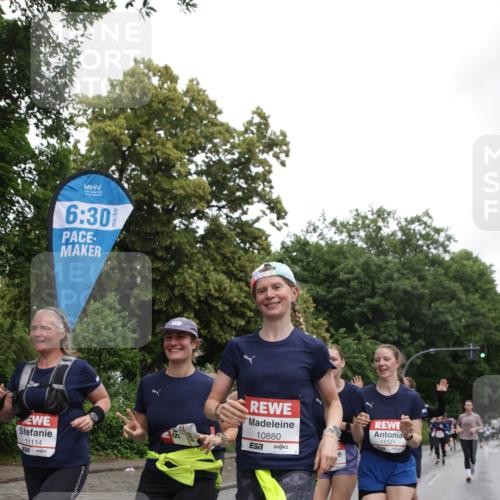 14.06.2026 - REWE Women's Run Jannik Wohlers http://msf.ph/oto/9797426 14.06.2026 10:00:42 Laufen 6, 30, 11114, 5, 10880, 7, 11121 meine-sportfotos.de