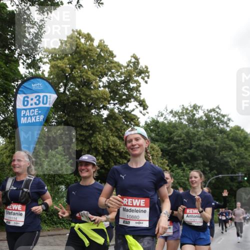 14.06.2026 - REWE Women's Run Jannik Wohlers http://msf.ph/oto/9797428 14.06.2026 10:00:42 Laufen 6, 30, 11114, 10880, 7, 11121 meine-sportfotos.de