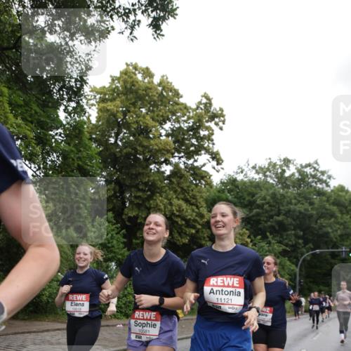 14.06.2026 - REWE Women's Run Jannik Wohlers http://msf.ph/oto/9797449 14.06.2026 10:00:43 Laufen 10019, 10581, 11121 meine-sportfotos.de