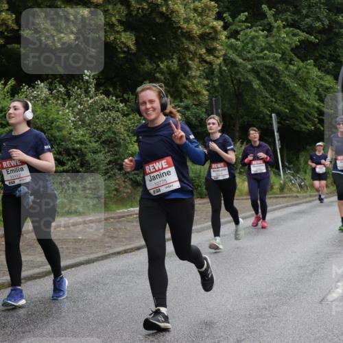 14.06.2026 - REWE Women's Run Jannik Wohlers http://msf.ph/oto/9797505 14.06.2026 10:00:47 Laufen 11112, 10775, 657 meine-sportfotos.de
