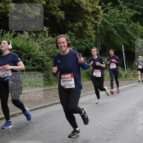 14.06.2026 - REWE Women's Run Jannik Wohlers http://msf.ph/oto/9797510 14.06.2026 10:00:47 Laufen 11112, 11410, 10775 meine-sportfotos.de
