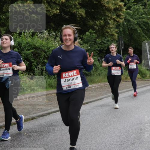 14.06.2026 - REWE Women's Run Jannik Wohlers http://msf.ph/oto/9797520 14.06.2026 10:00:47 Laufen 11112, 57, 10775, 10123 meine-sportfotos.de