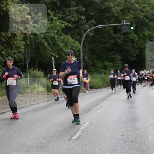 14.06.2026 - REWE Women's Run Jannik Wohlers http://msf.ph/oto/9797534 14.06.2026 10:00:49 Laufen 10123, 11188, 11410 meine-sportfotos.de