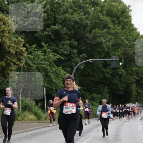 14.06.2026 - REWE Women's Run Jannik Wohlers http://msf.ph/oto/9797560 14.06.2026 10:00:53 Laufen 10418, 7 meine-sportfotos.de