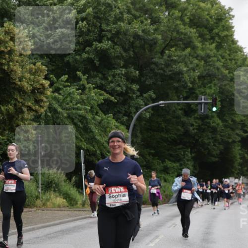 14.06.2026 - REWE Women's Run Jannik Wohlers http://msf.ph/oto/9797564 14.06.2026 10:00:53 Laufen 10418, 7 meine-sportfotos.de