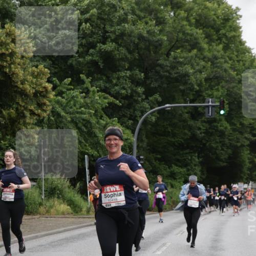 14.06.2026 - REWE Women's Run Jannik Wohlers http://msf.ph/oto/9797567 14.06.2026 10:00:53 Laufen 10418, 7 meine-sportfotos.de