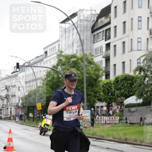14.06.2026 - REWE Women's Run Jannik Wohlers http://msf.ph/oto/9797594 14.06.2026 10:00:55 Laufen 01, 10117 meine-sportfotos.de