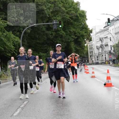 14.06.2026 - REWE Women's Run Jannik Wohlers http://msf.ph/oto/9797638 14.06.2026 10:01:05 Laufen 532, 1 meine-sportfotos.de