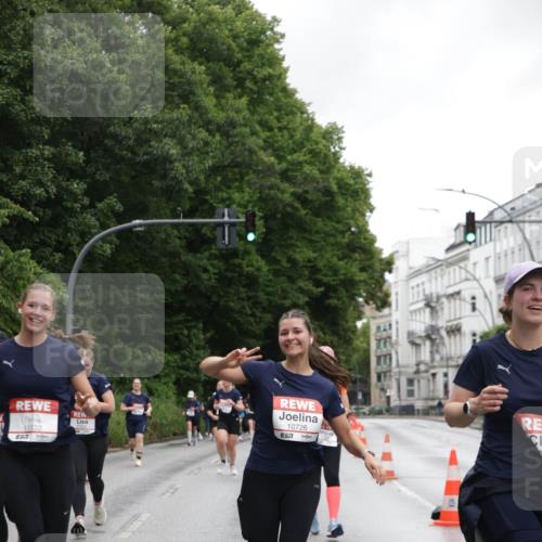 14.06.2026 - REWE Women's Run Jannik Wohlers http://msf.ph/oto/9797659 14.06.2026 10:01:07 Laufen 11532, 10726, 7 meine-sportfotos.de