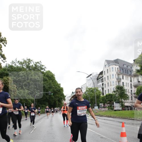 14.06.2026 - REWE Women's Run Jannik Wohlers http://msf.ph/oto/9797663 14.06.2026 10:01:08 Laufen 10726, 51 meine-sportfotos.de